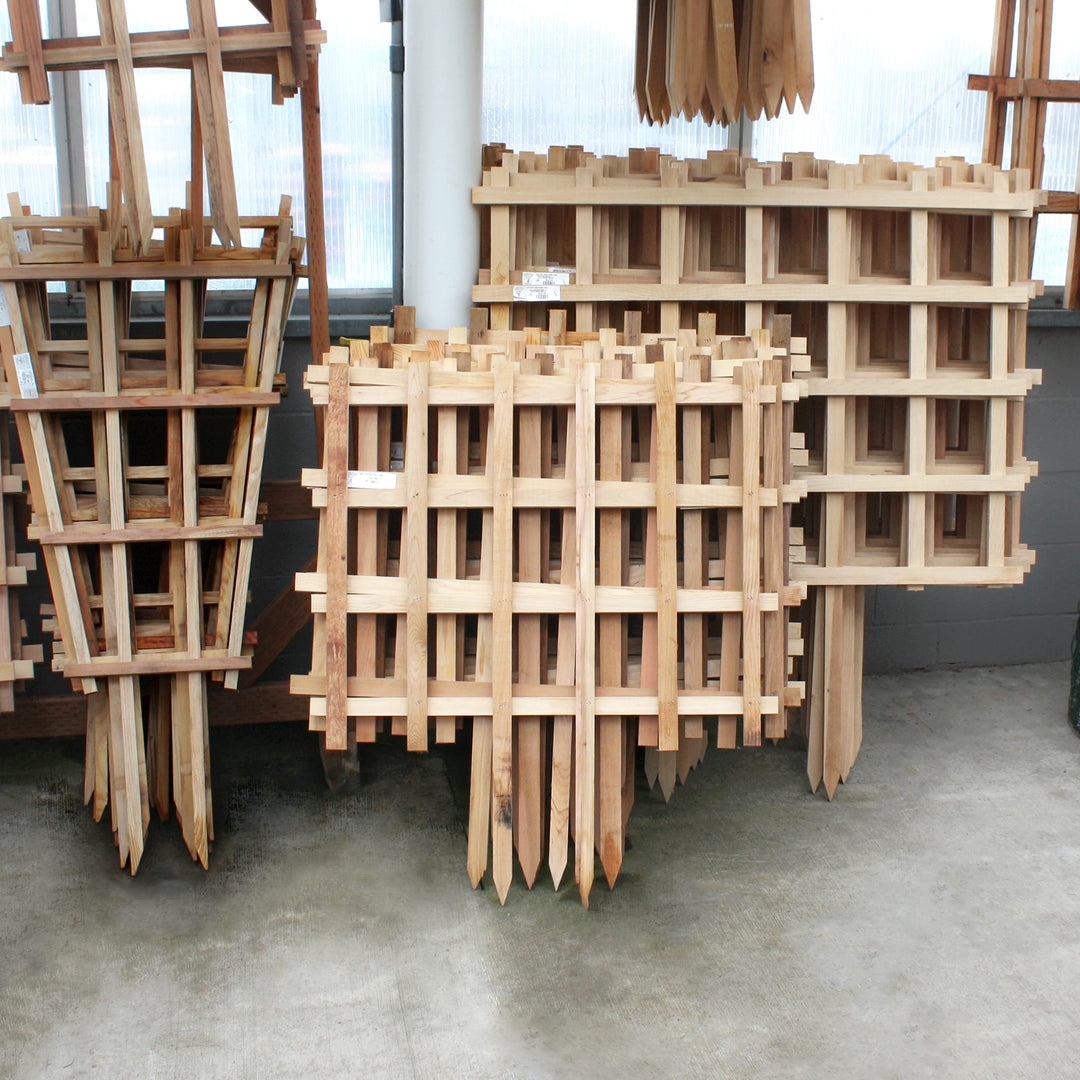 Oregon Trellis Company Short Wooden Trellis